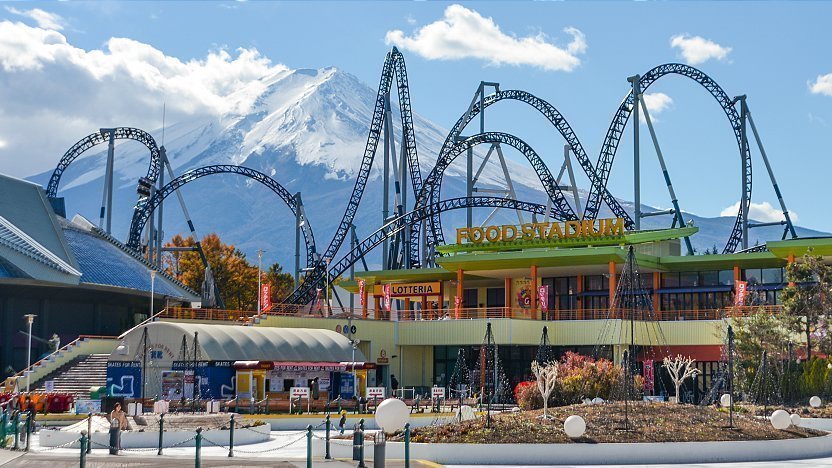 Công Viên Giải Trí Fuji-Q Highland