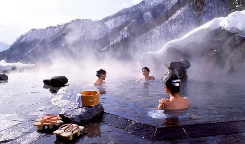 Trải nghiệm tắm Onsen
